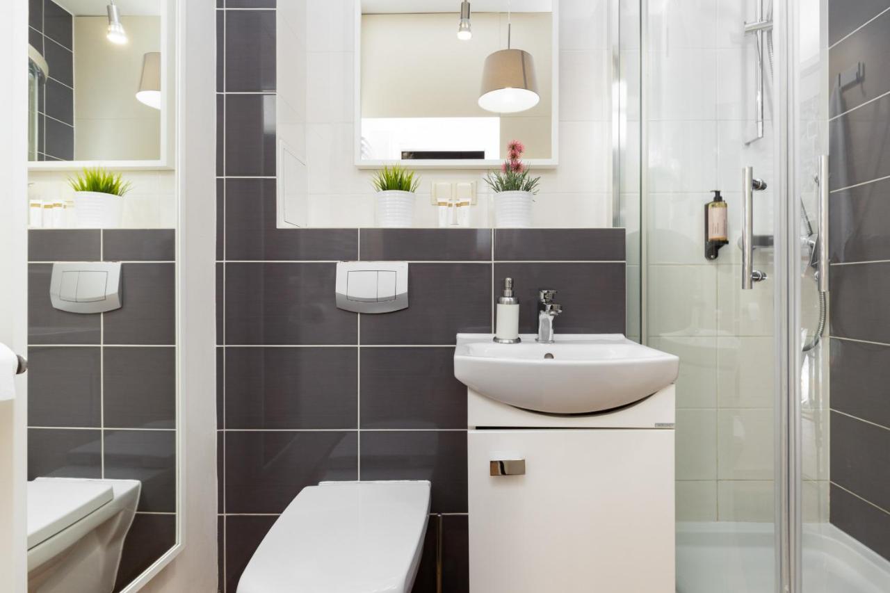 Apartment Warsaw Hoza By Noclegi Renters מראה חיצוני תמונה